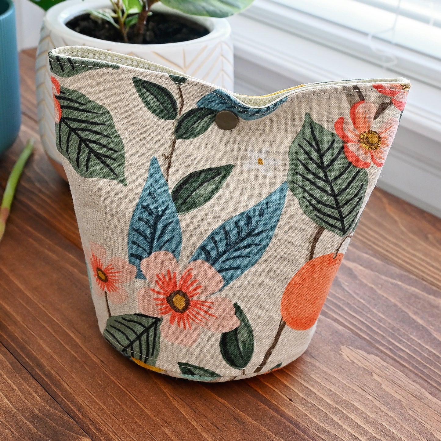 Bramble Yarn Cozy - Large