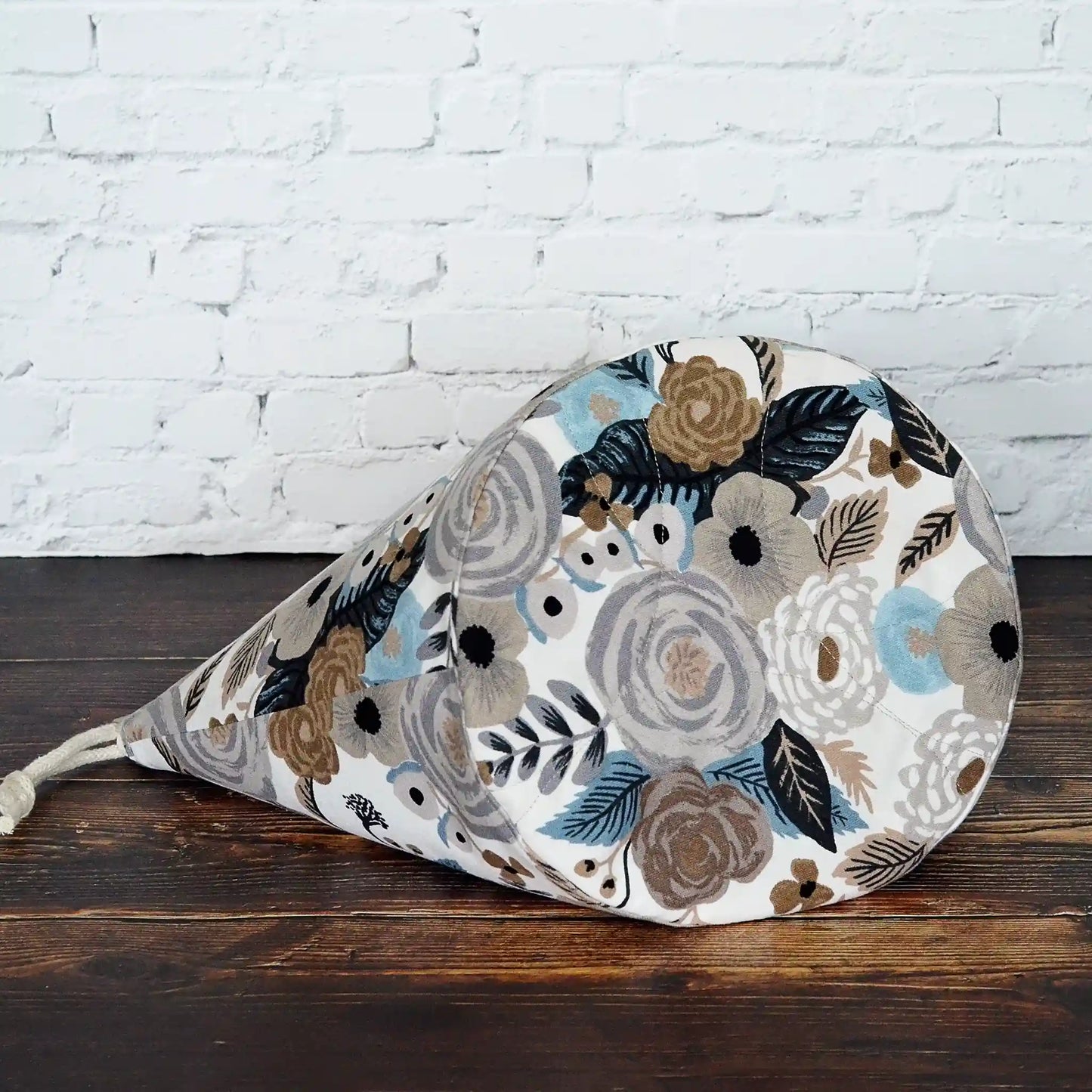 Pretty grey floral bucket bag for knitting or crochet in canvas by Rifle Paper Co.  Made in Nova Scotia by Yellow Petal Handmade.