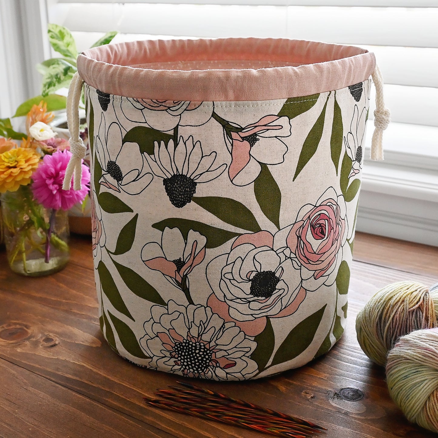 Paper Rose Bucket Bag