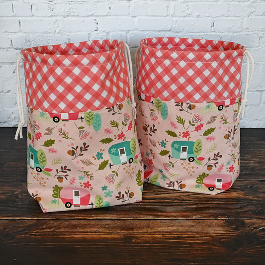 Pretty pink project bags paired with a fun coral gingham fabric.  These bags are unstructured and close with a drawstring for security.  Made in Nova Scotia, Canada by Yellow Petal Handmade.