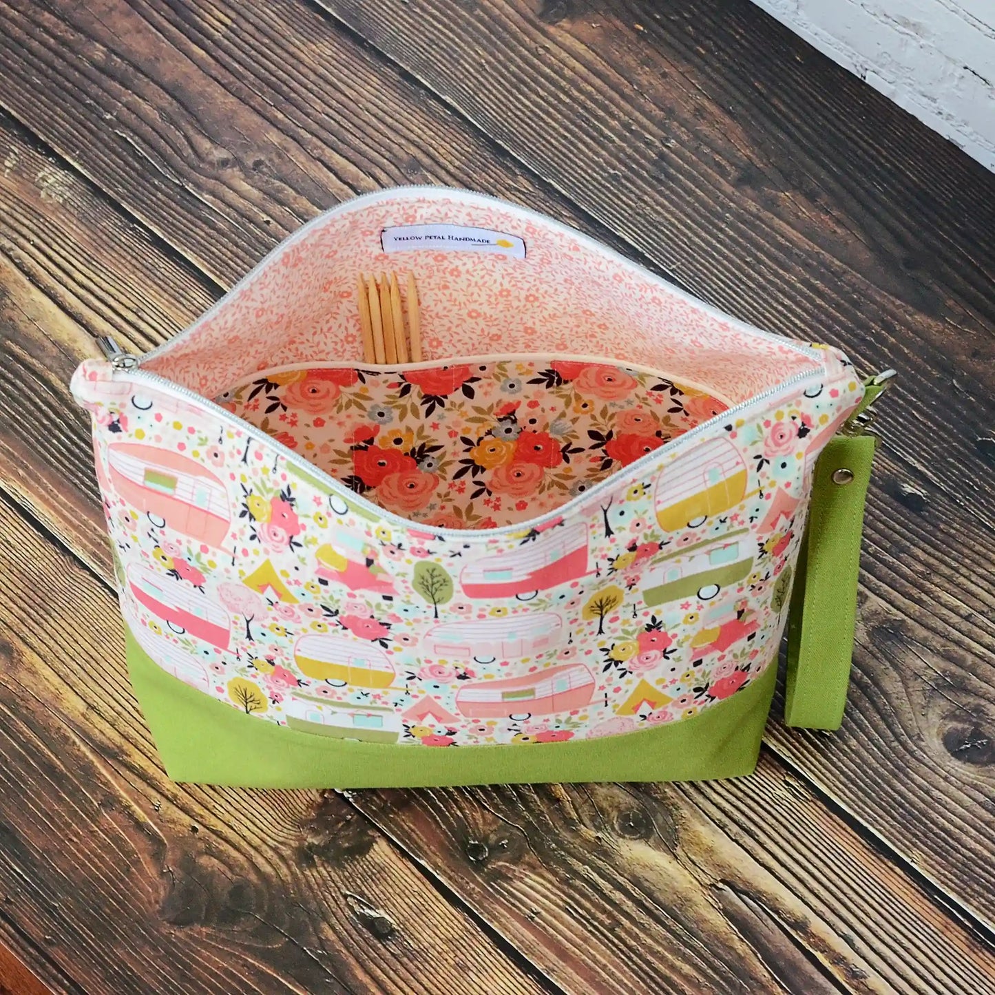 Vintage Camper themed project bag with zipper, pockets and a removable strap. Paired with a lime green linen and lined in a pretty floral. Made in Canada by Yellow Petal Handmade.