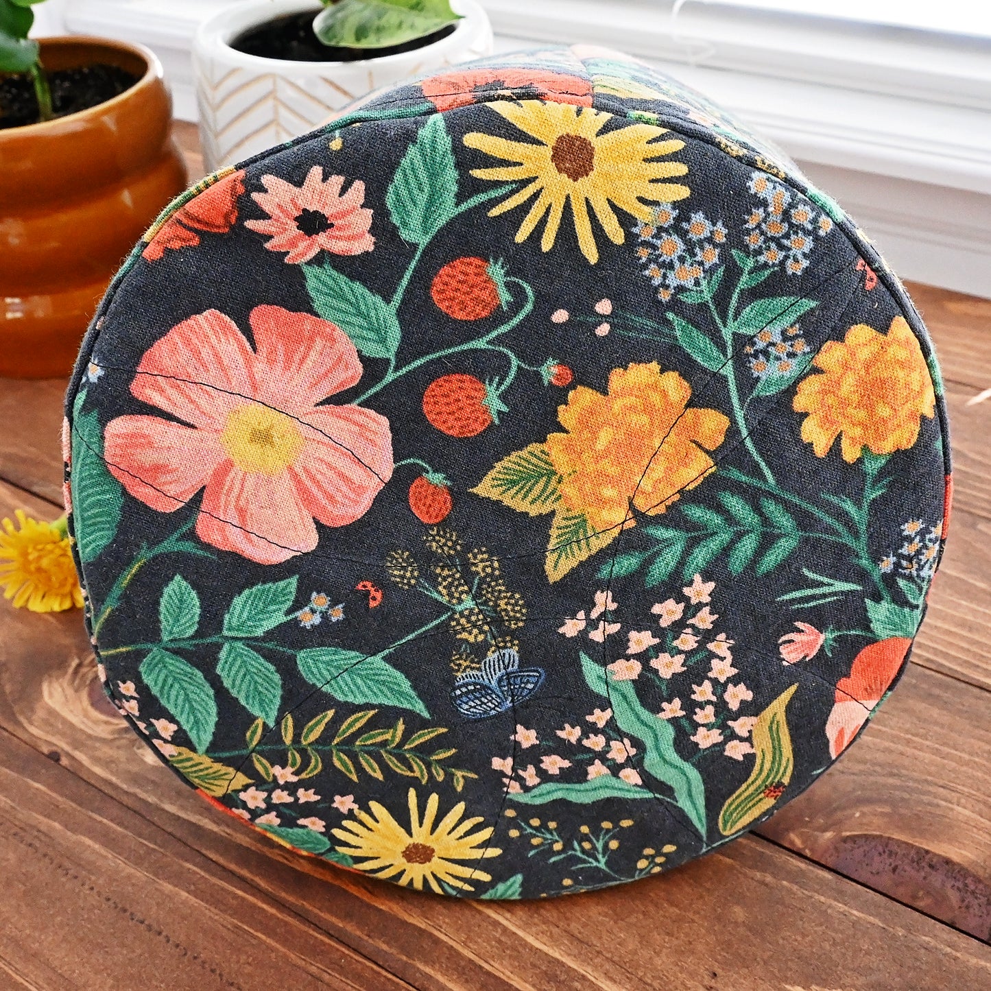 Large Bucket Style Drawstring Knitting Bag with Quilted Bottom