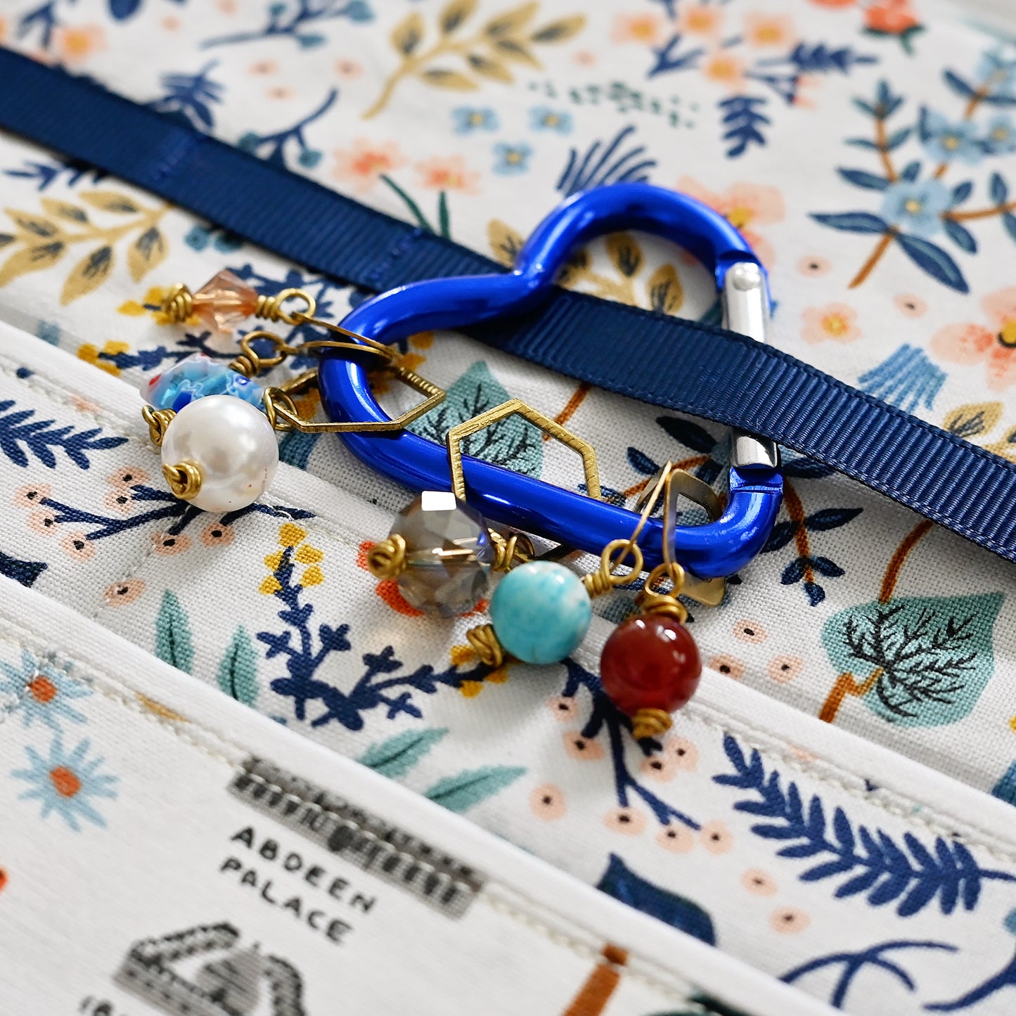 World Traveller Get It Together Wrap - A Collaboration with Mable and Rose Handmade