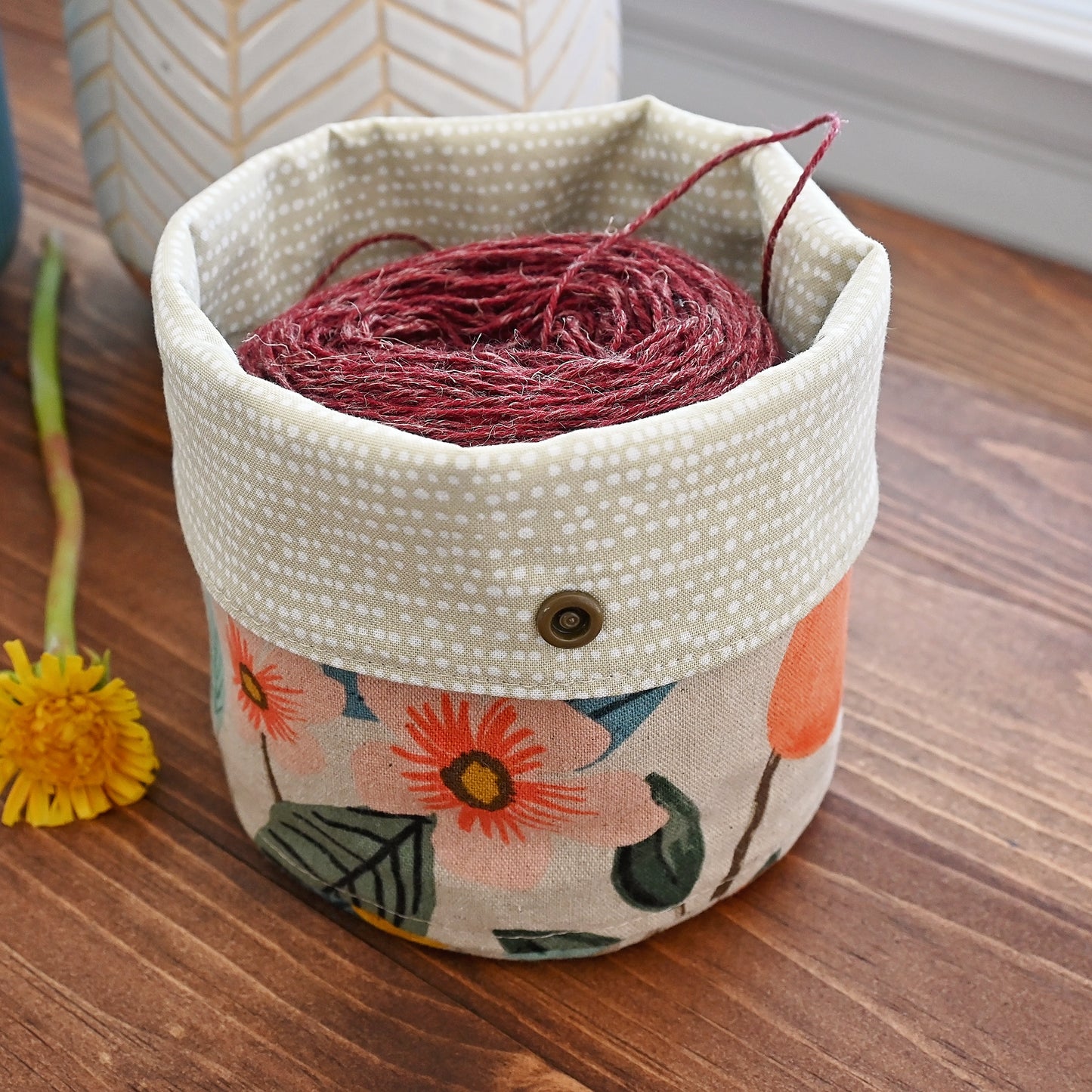 Bramble Yarn Cozy - Medium