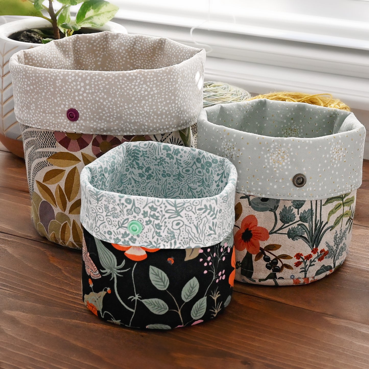 Bloom Yarn Cozy - Small