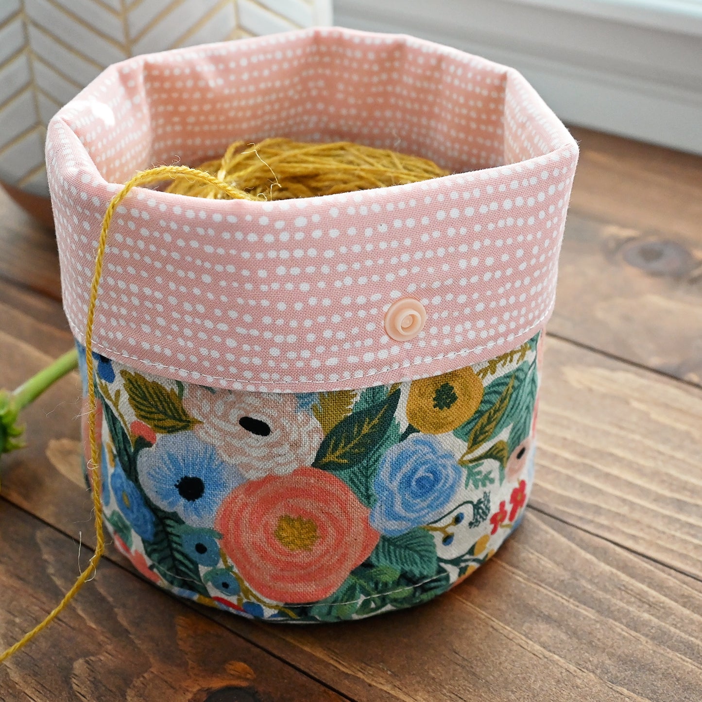 Wildwood Yarn Cozy - Medium