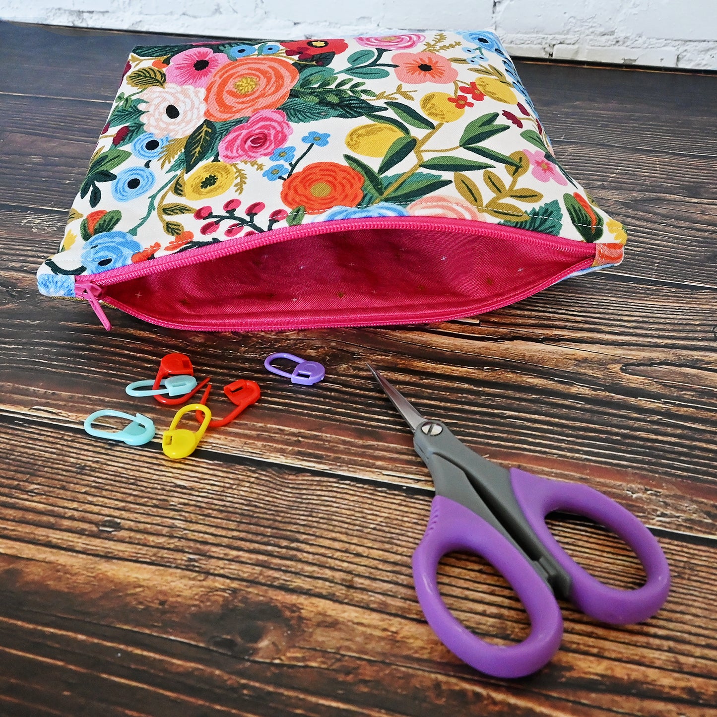 Pretty Floral Garden Party Accessory Pouch