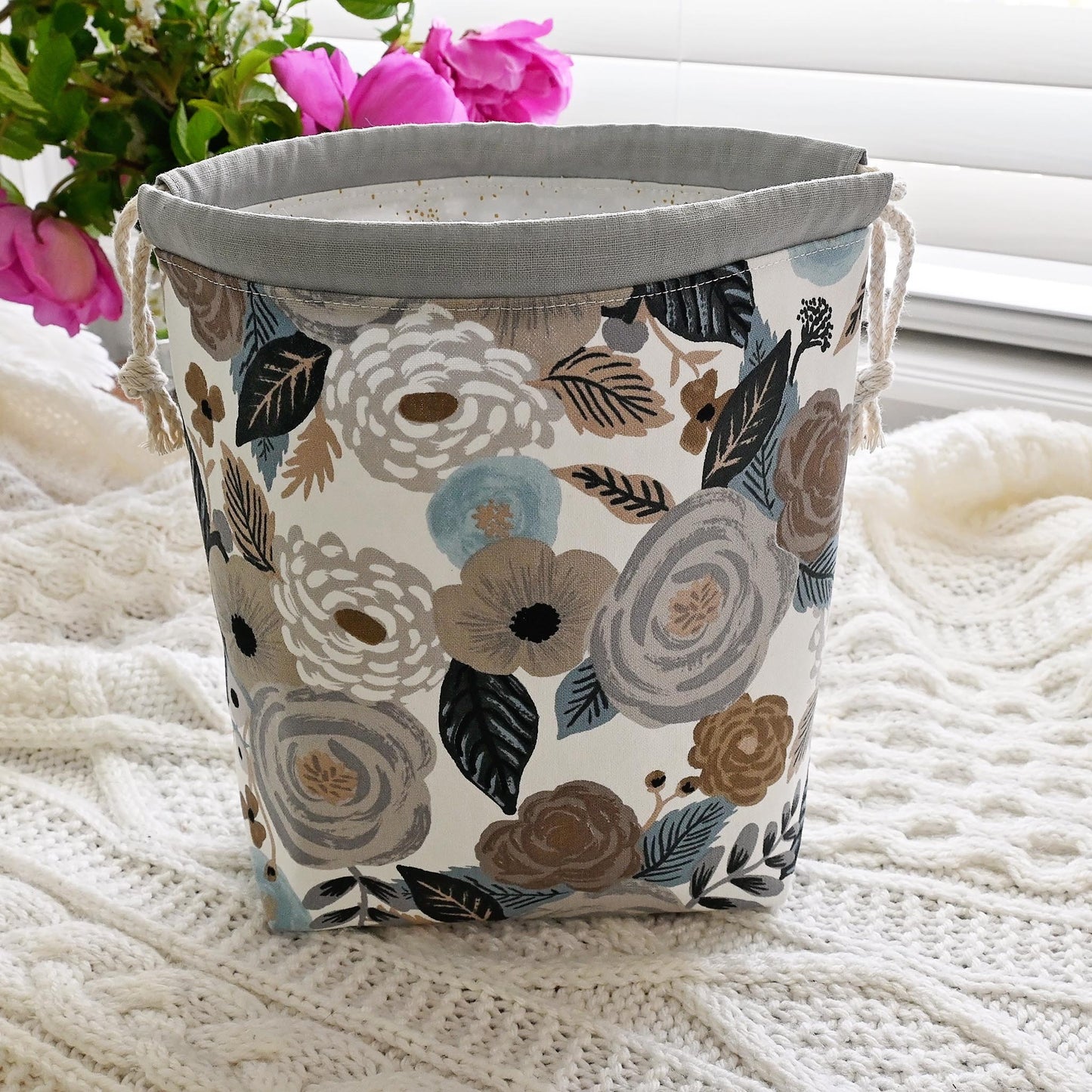 Canvas Drawstring Project Bag in Juliet Rose