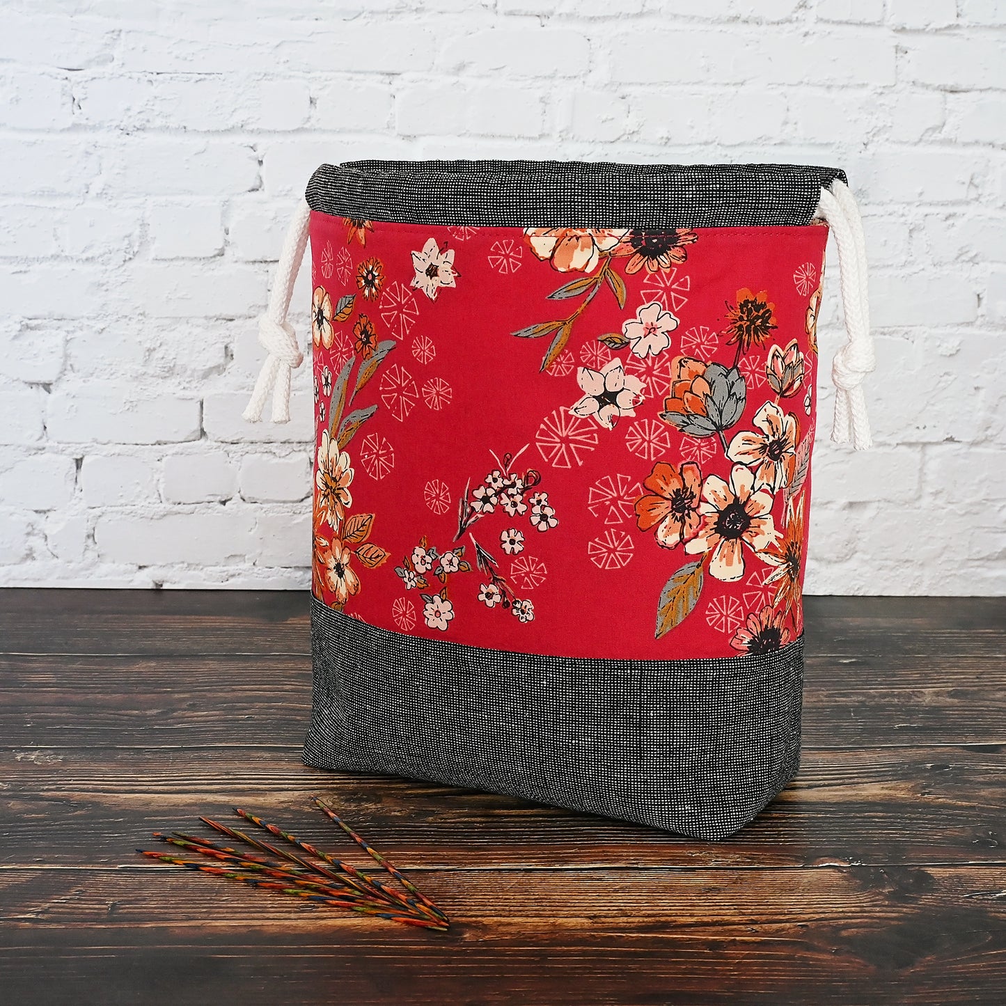 Striking Floral Cotton and Linen Project Bag