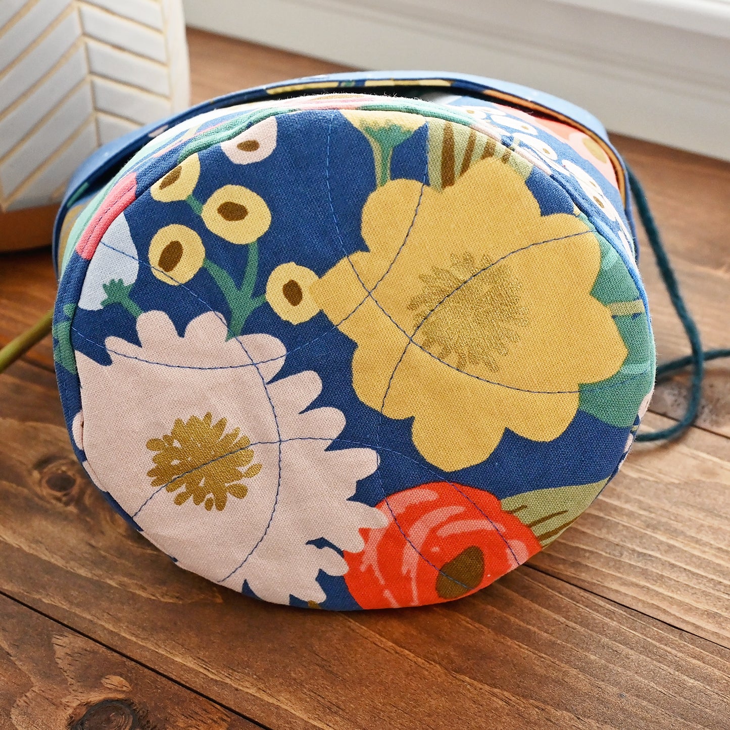 Vintage Garden Yarn Cozy - Large