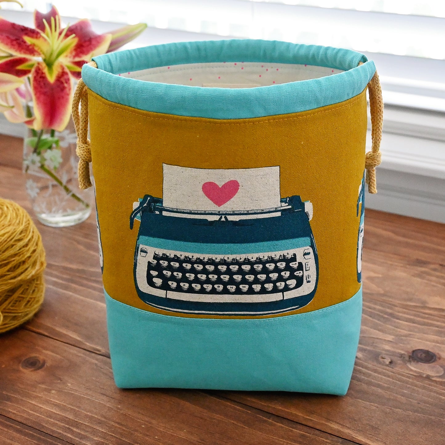 Love Notes Project Bag in canvas and linen