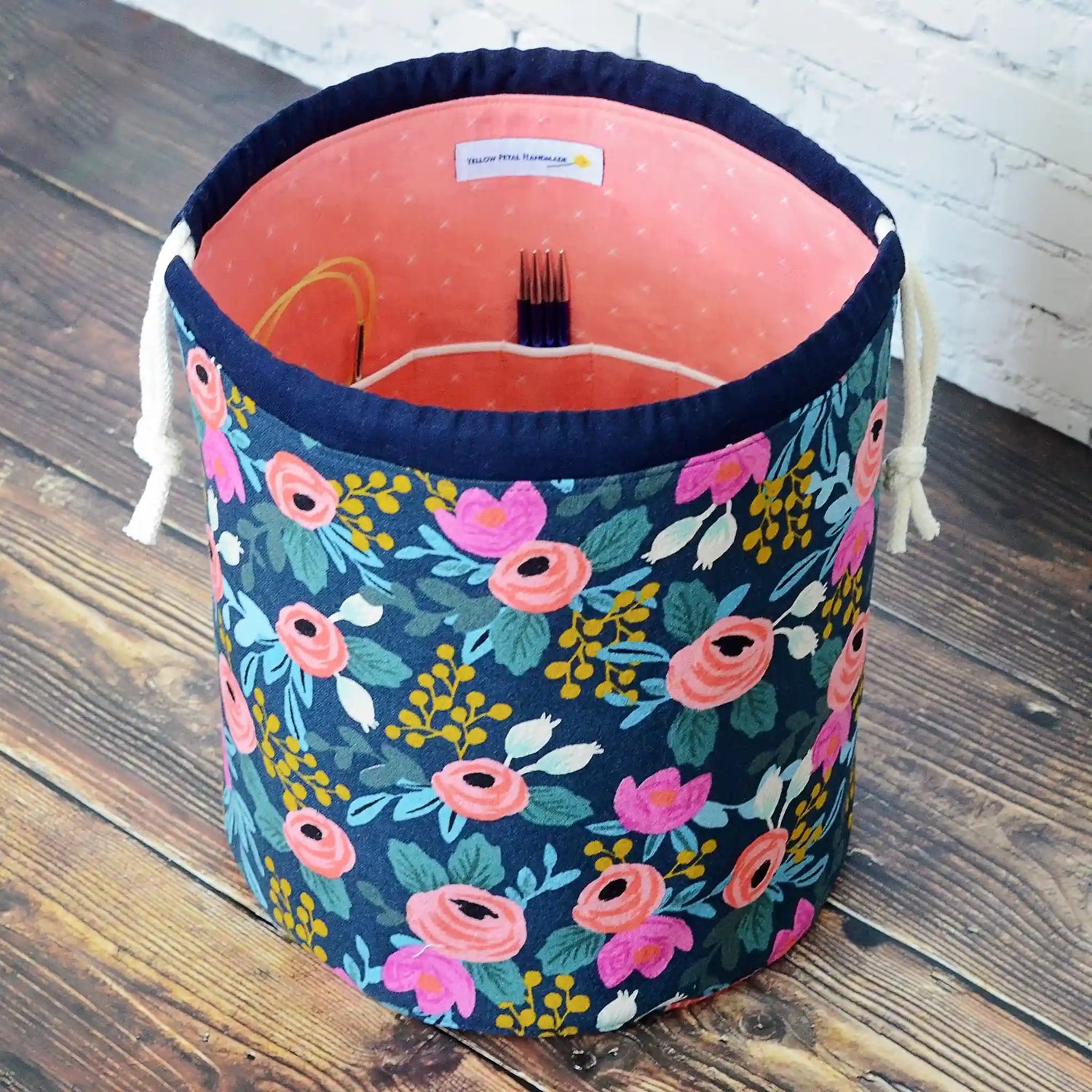 Navy 2025 bucket bag