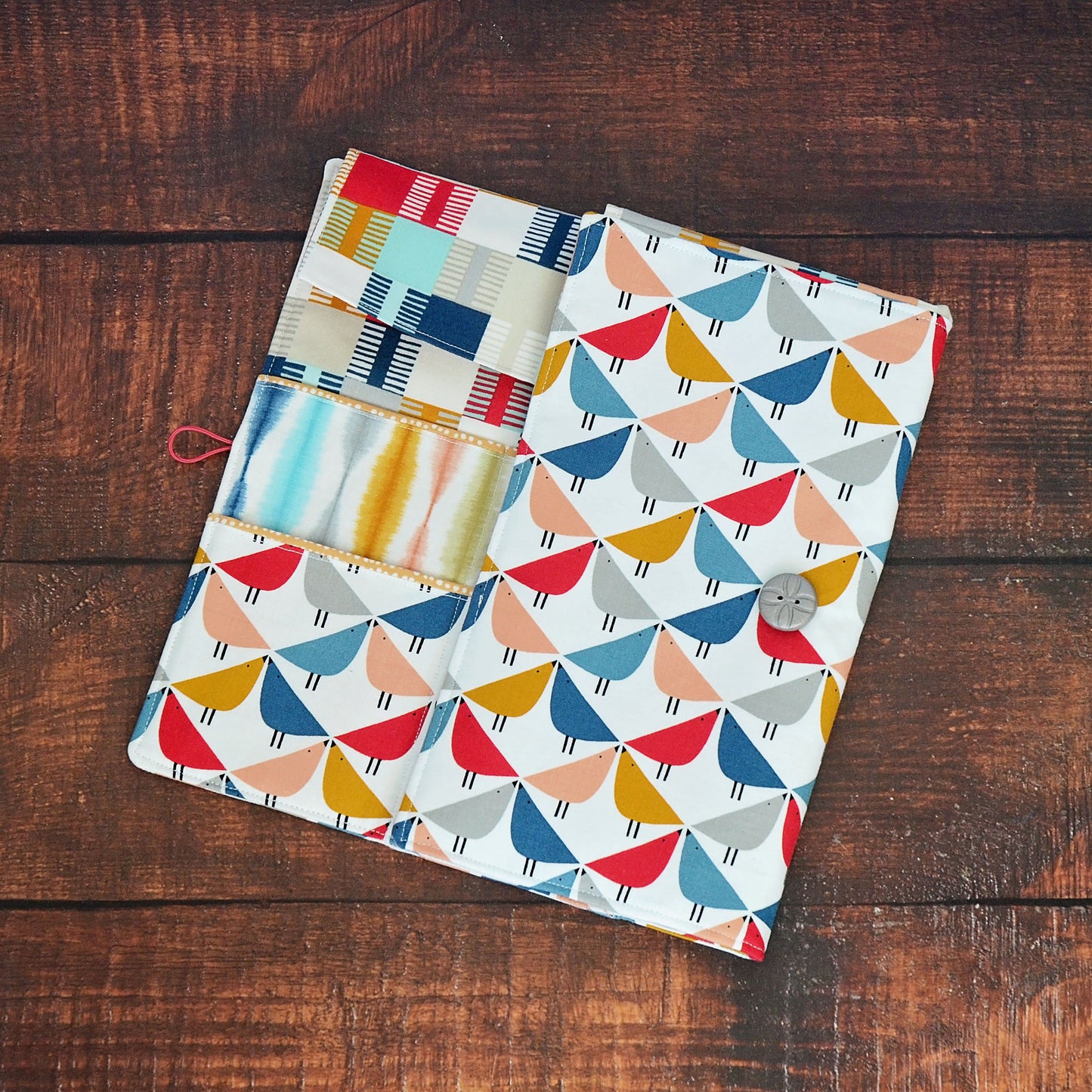 Quilted Needle Wrap in Scandi-Inspired Bird Fabric