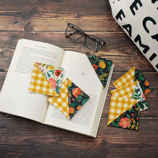 Pretty floral and gingham cotton corner bookmarks.  Made in Canada by Yellow Petal Handmade.