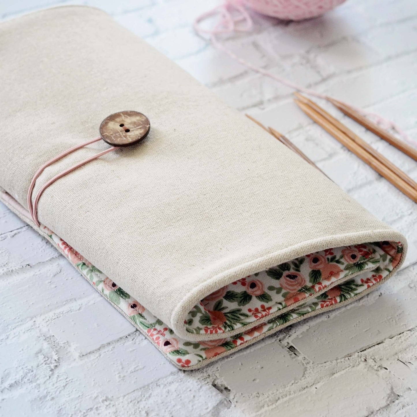 Quilted Linen Trifold DPN Wrap